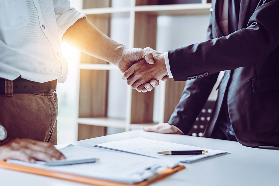 Avocat Contrat Administratifs